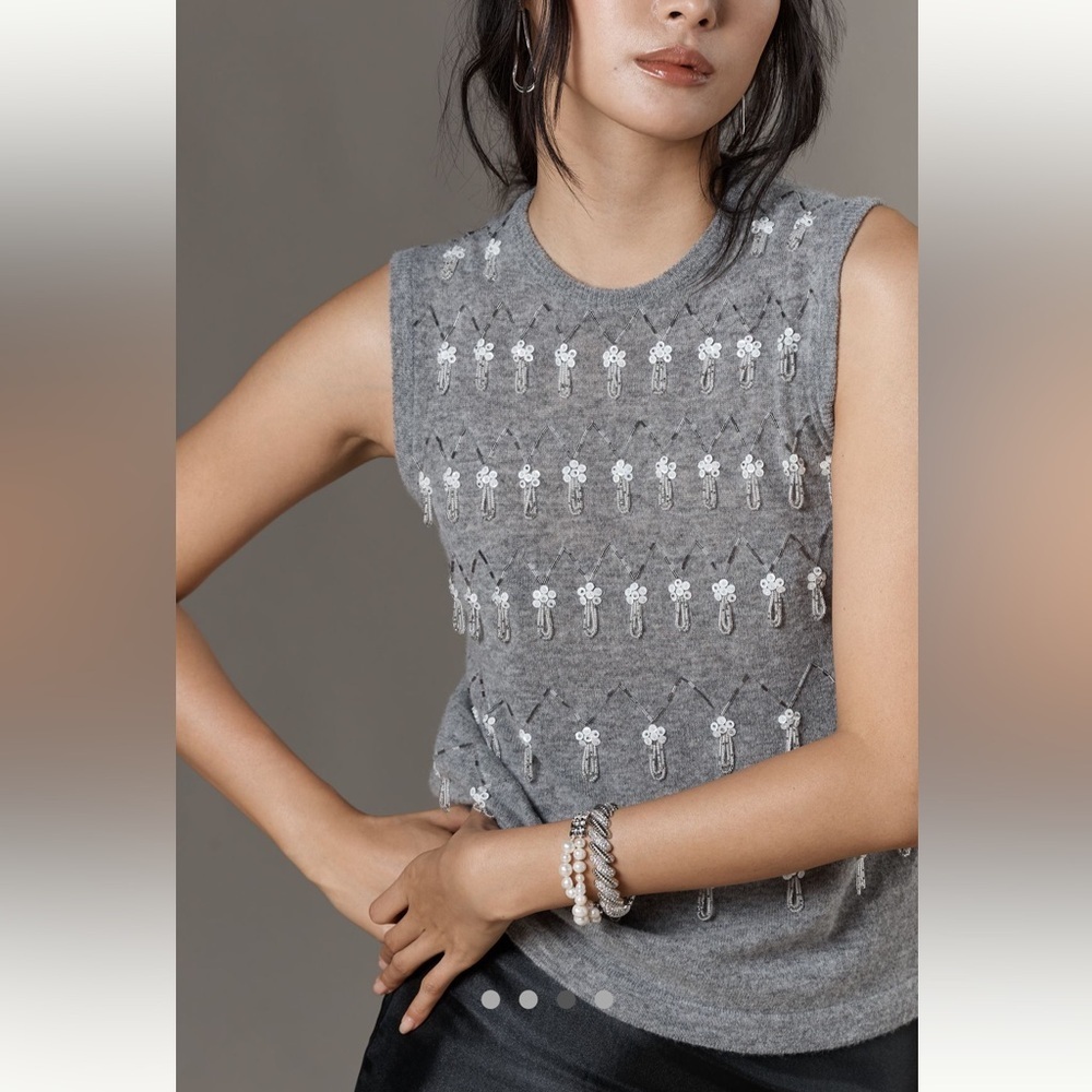 100% Wool Beatrice .b NWT  Parks Embellished Wool Sweater Vest Made in Italy S. - Picture 2 of 9